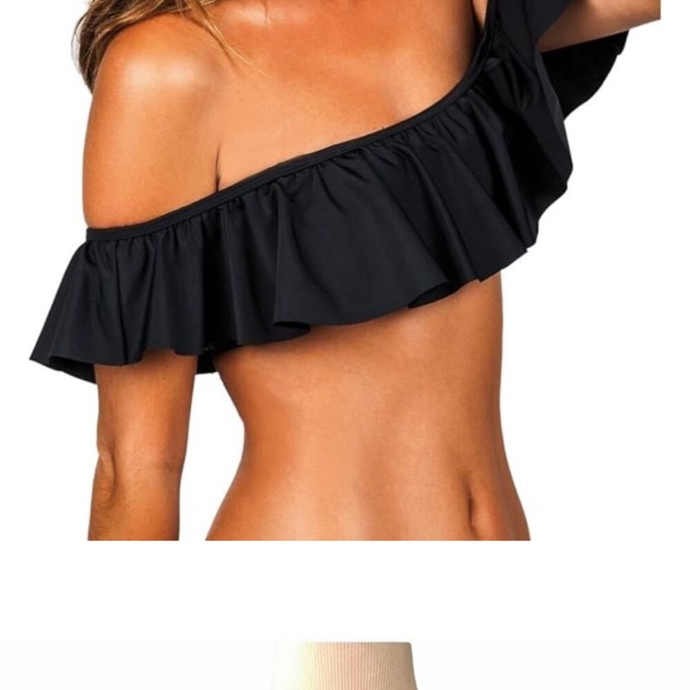 Cupshe Off the Shoulder Black Ruffle Bikini Top Swimwear Size Large